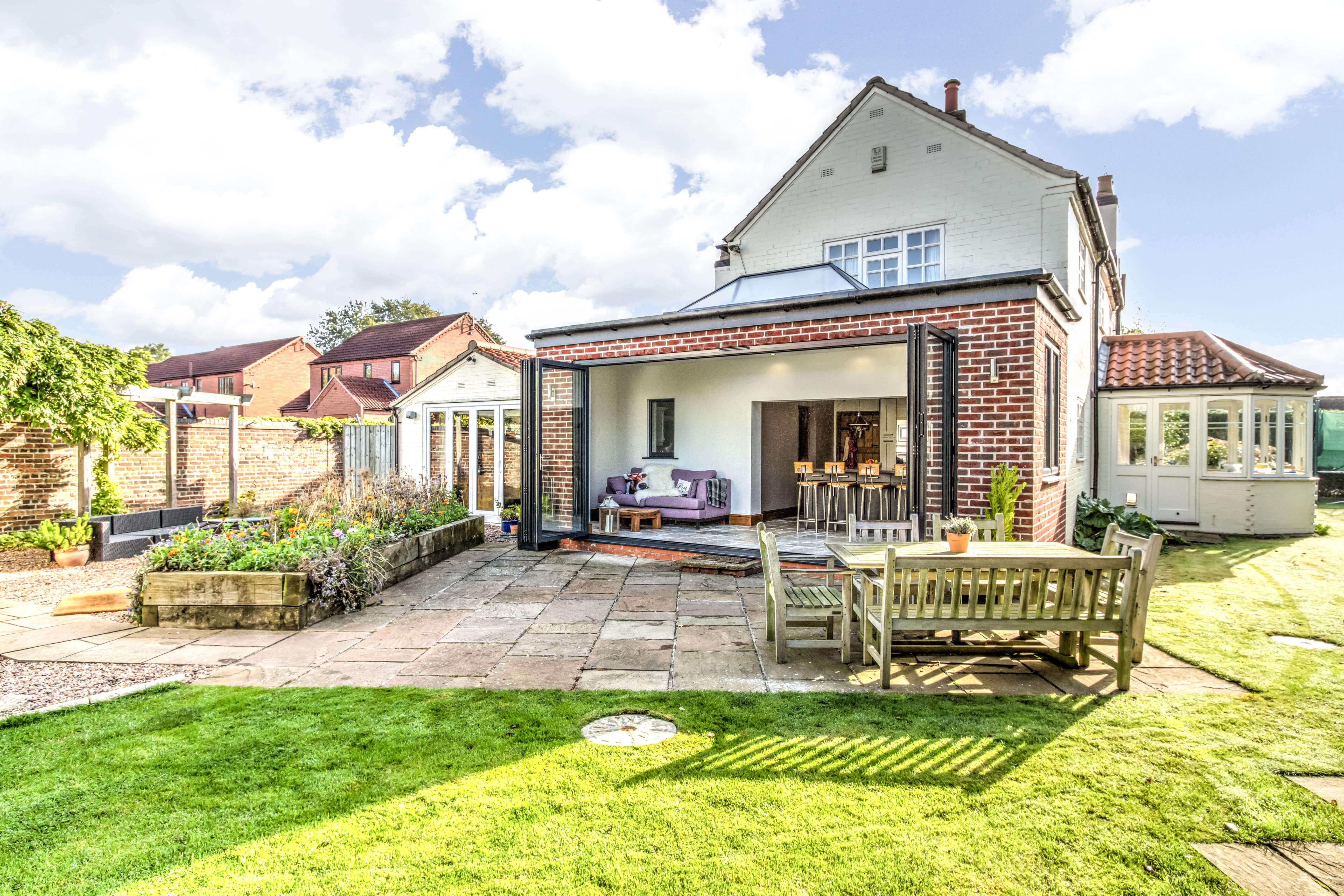 aluminium bi-fold door prices kensington